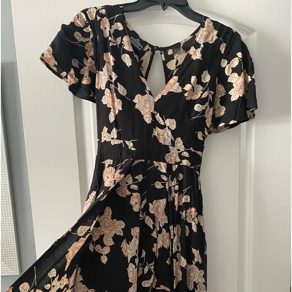 ANGLE Dress / shorts jumper- super cute. Small